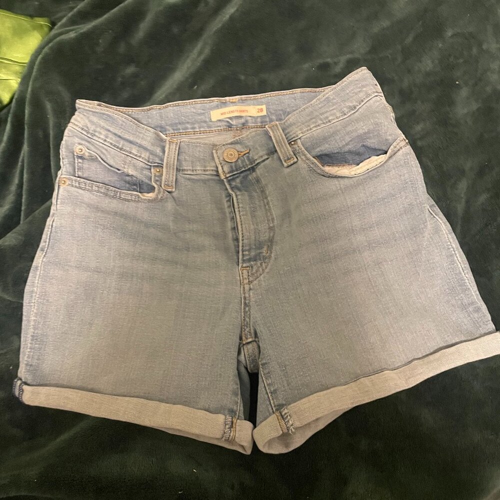 Levi Mid Length Shorts